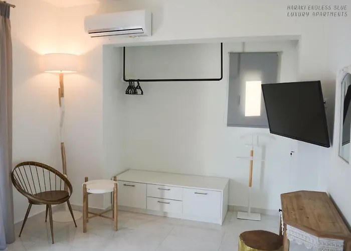 Endless Blue Luxury Apartament Haraki