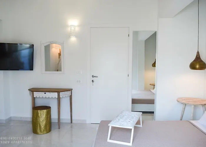 Endless Blue Luxury شاراكي